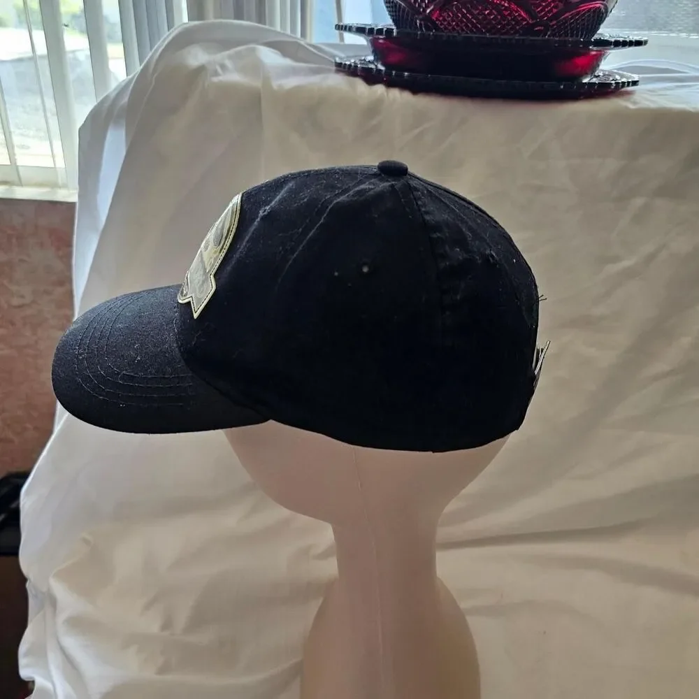 1997 jurassic Park the lost world kids universal hat